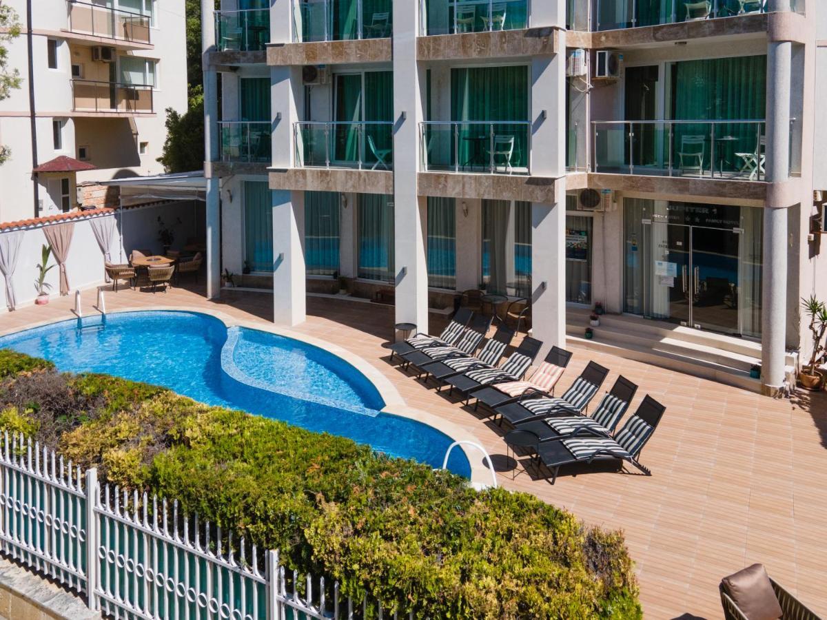 Jupiter 1 Family Hotel Балчик Экстерьер фото