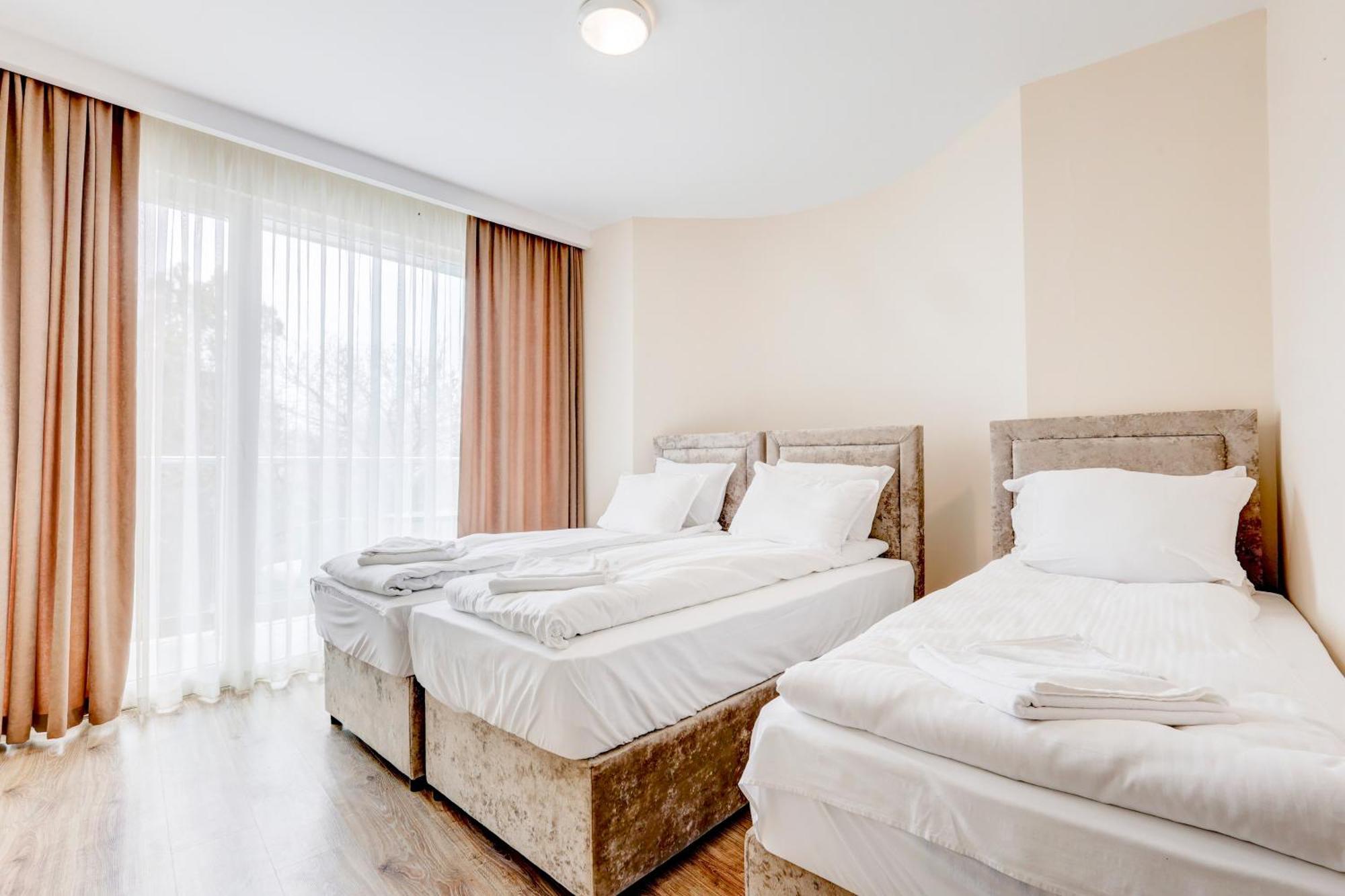 Jupiter 1 Family Hotel Балчик Экстерьер фото