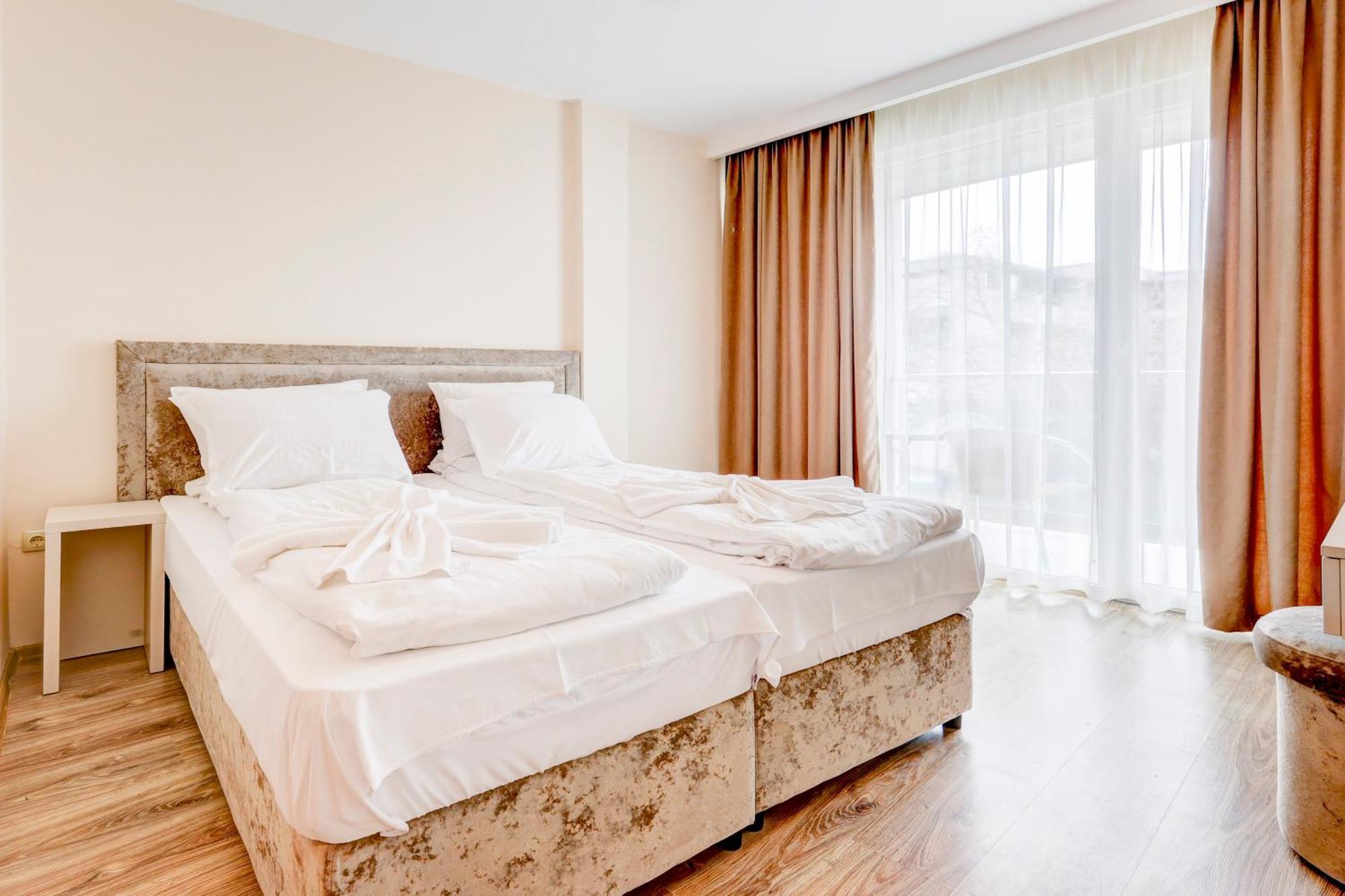 Jupiter 1 Family Hotel Балчик Экстерьер фото