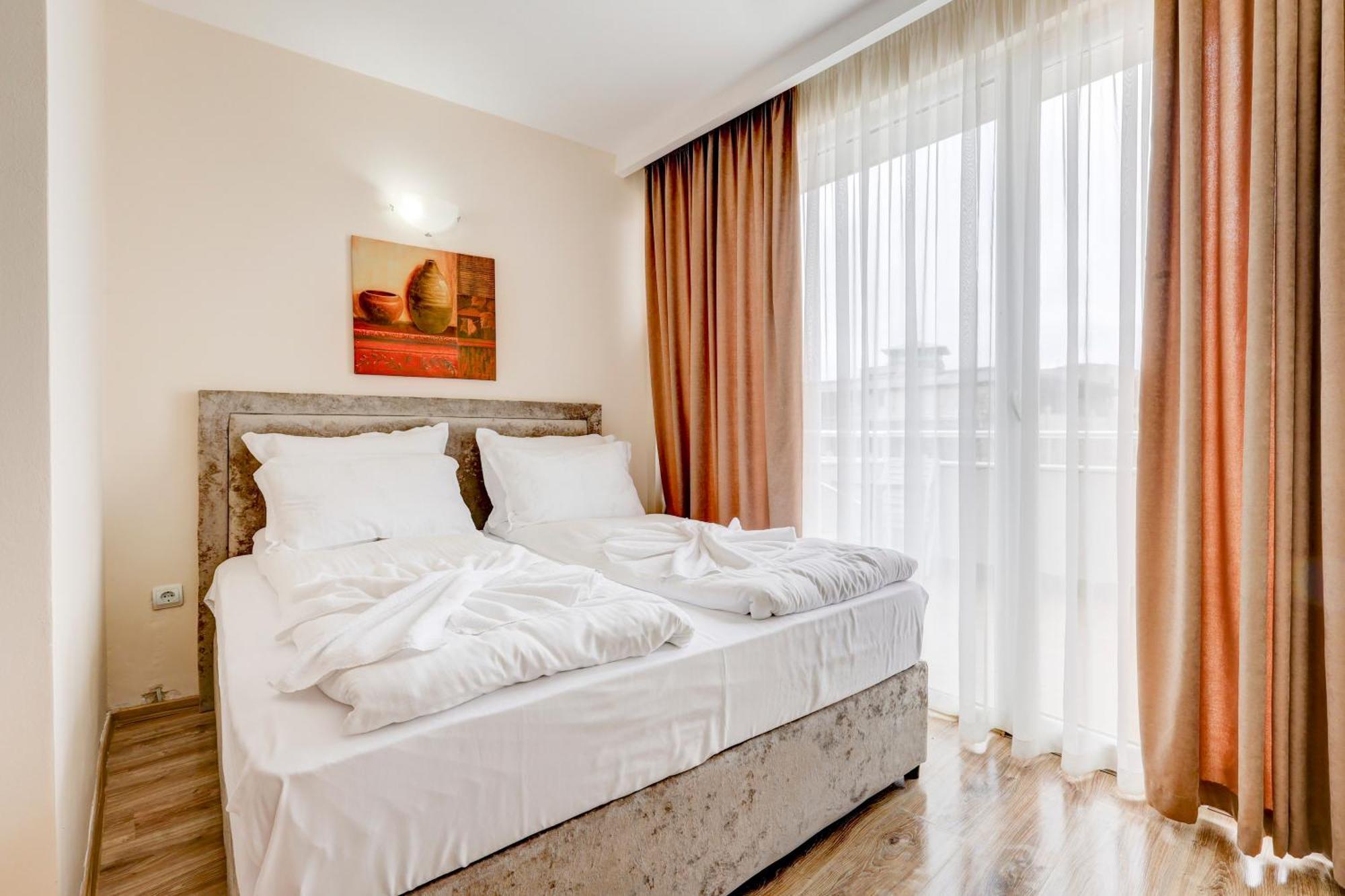 Jupiter 1 Family Hotel Балчик Экстерьер фото